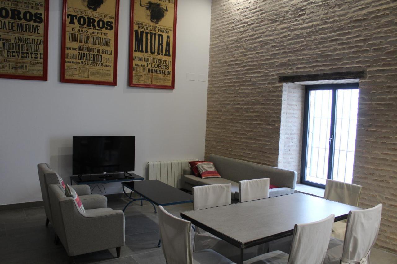 Cozy & Modern Apartment Hombre De Piedra Sevilla Exteriör bild