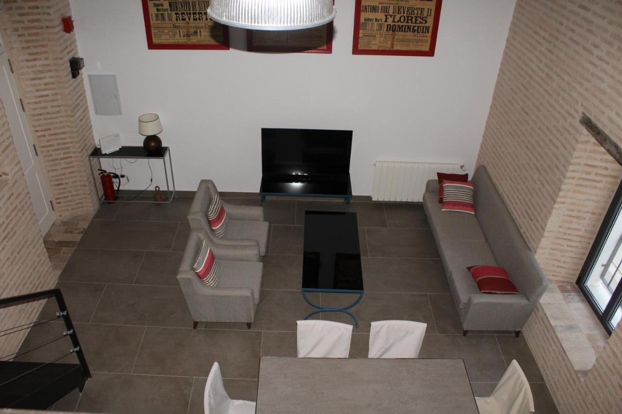 Cozy & Modern Apartment Hombre De Piedra Sevilla Exteriör bild